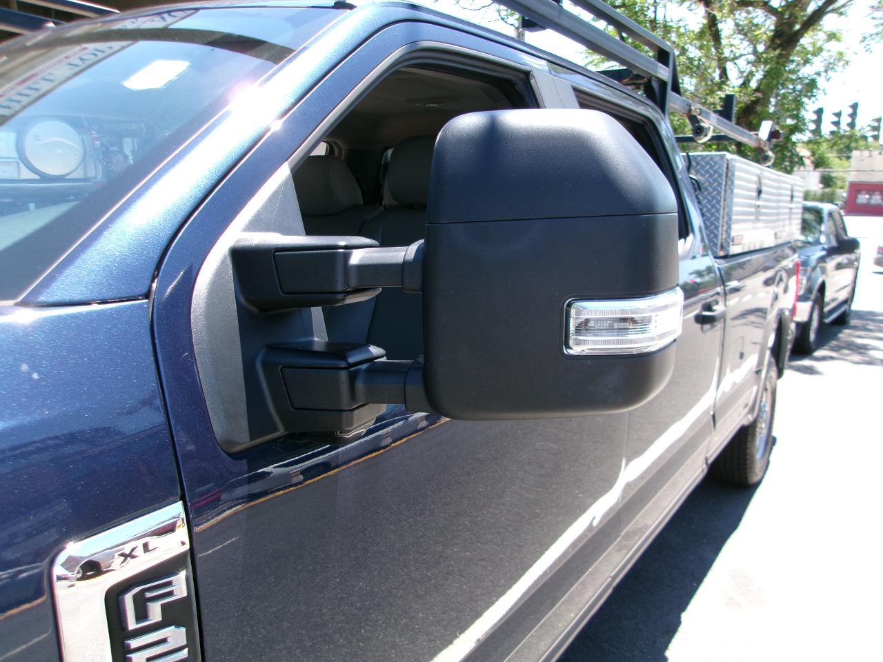 Ford F-250 SD Lariat Crew Cab 2WD 2019
