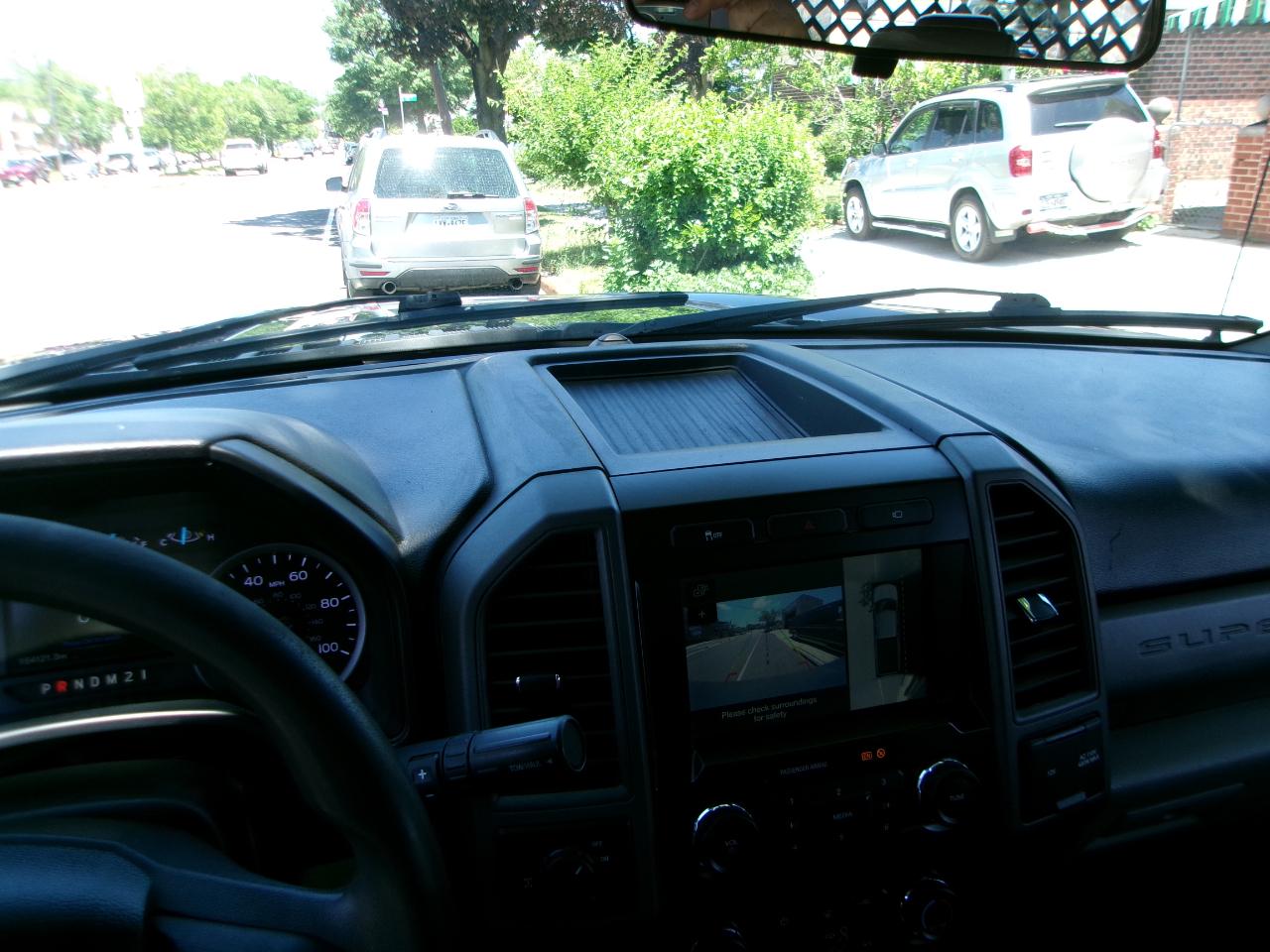 Ford F-250 SD Lariat Crew Cab 2WD 2019