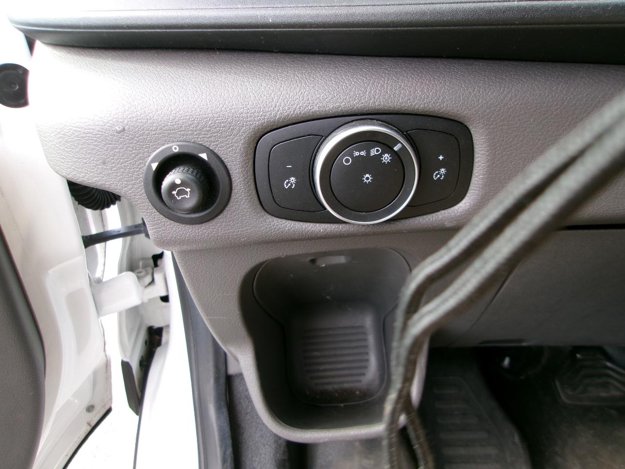 Ford Transit 150 Van Low Roof w/Sliding Pass. 130-in. WB 2020