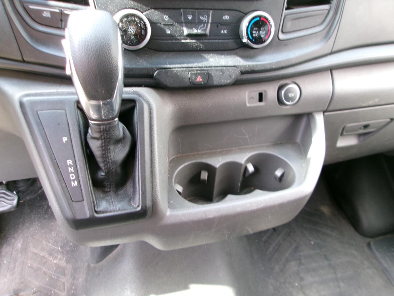 Ford Transit 150 Van Low Roof w/Sliding Pass. 130-in. WB 2020
