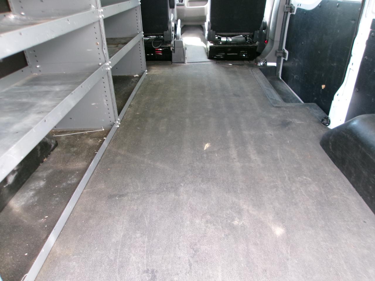 Ford Transit 150 Van Low Roof w/Sliding Pass. 130-in. WB 2020