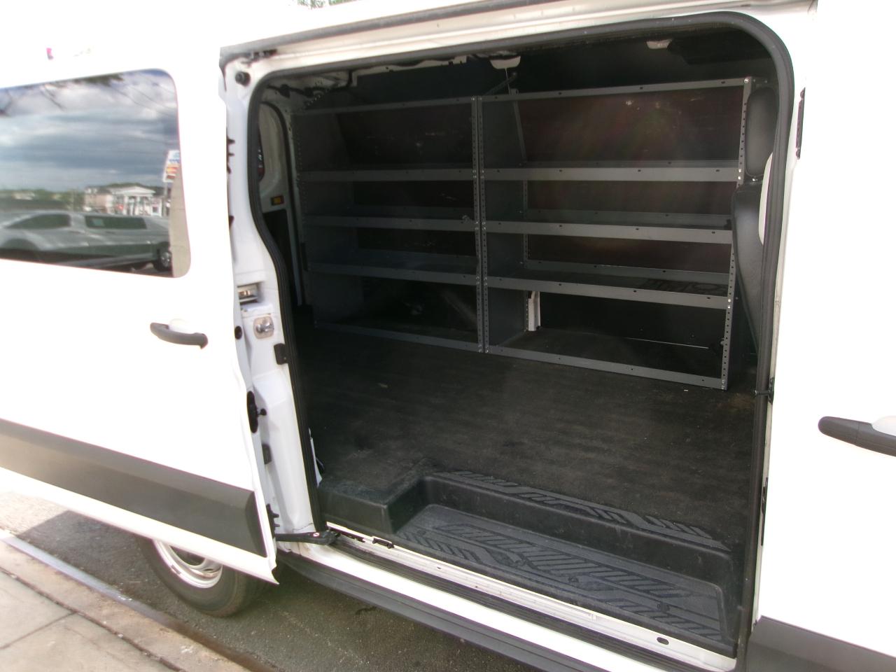 Ford Transit 150 Van Low Roof w/Sliding Pass. 130-in. WB 2020