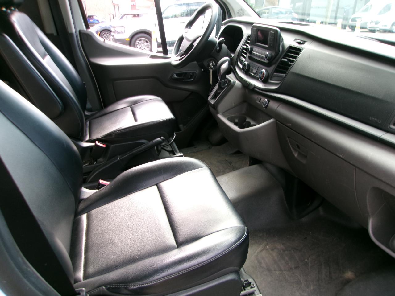 Ford Transit 150 Van Low Roof w/Sliding Pass. 130-in. WB 2020