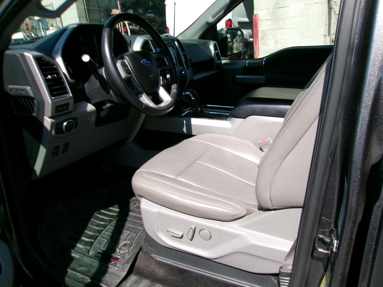 Ford F-150 Lariat SuperCrew 5.5-ft. Bed 4WD 2018