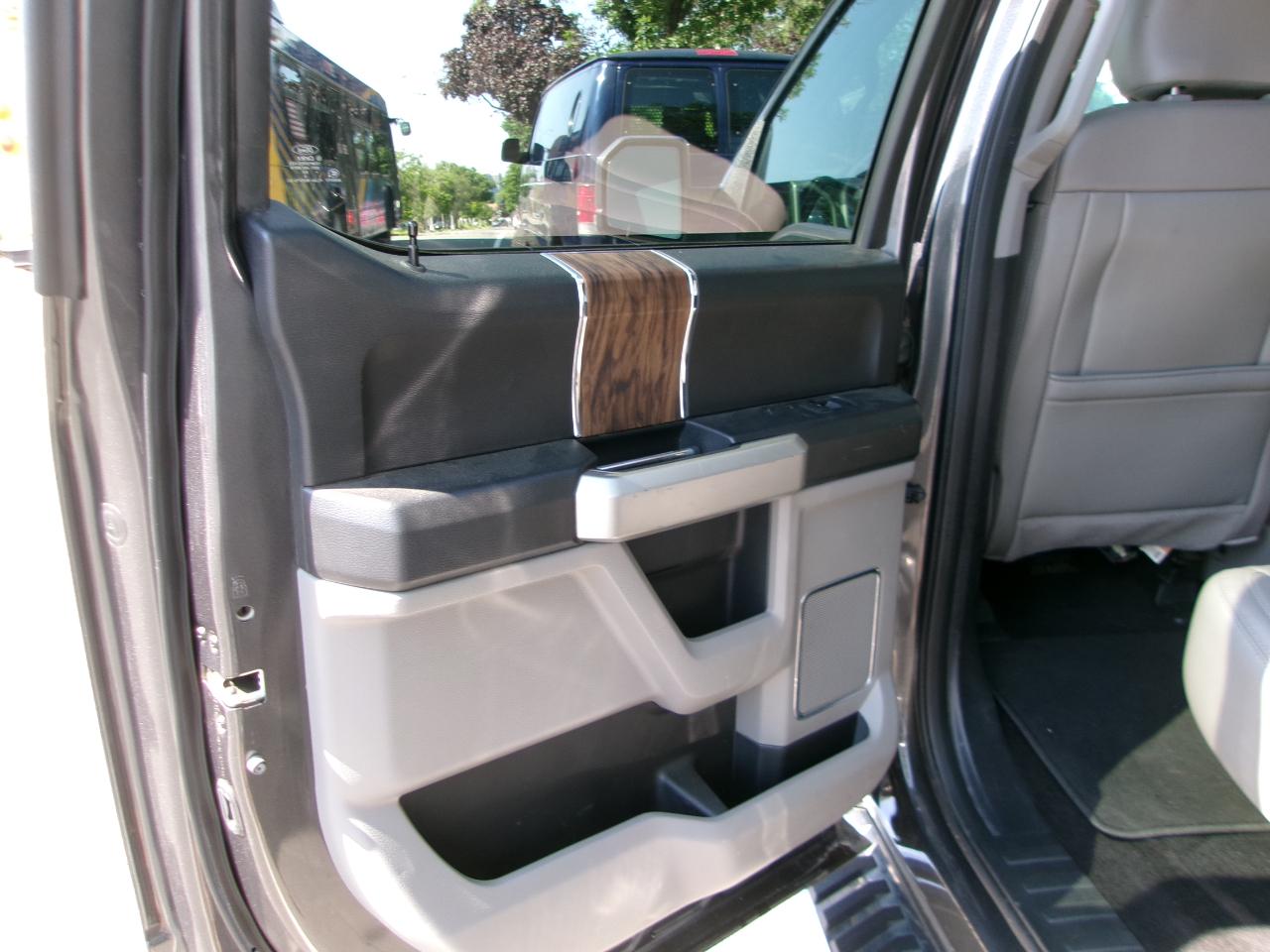 Ford F-150 Lariat SuperCrew 5.5-ft. Bed 4WD 2018