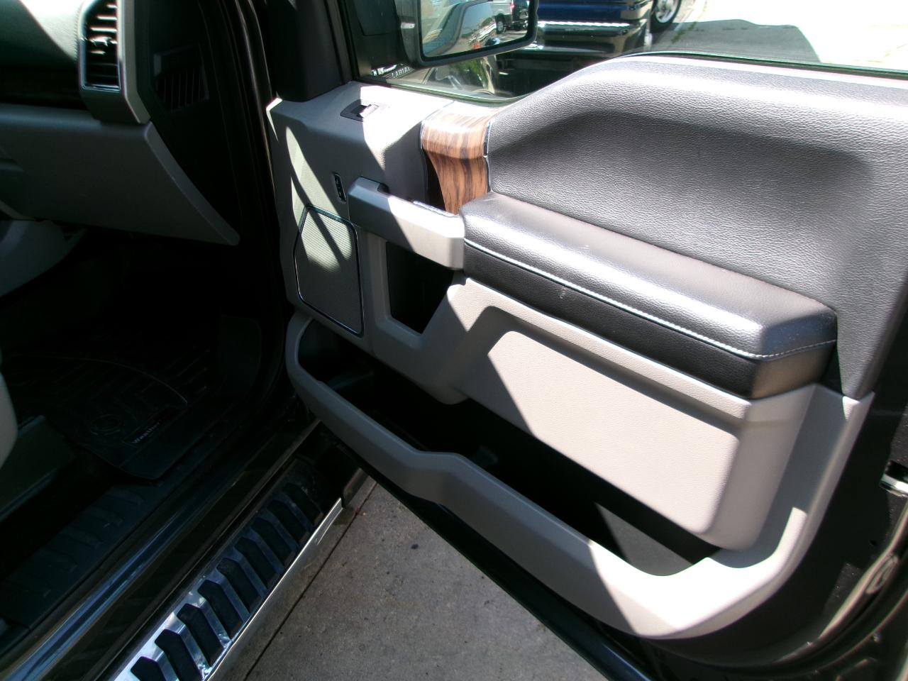 Ford F-150 Lariat SuperCrew 5.5-ft. Bed 4WD 2018