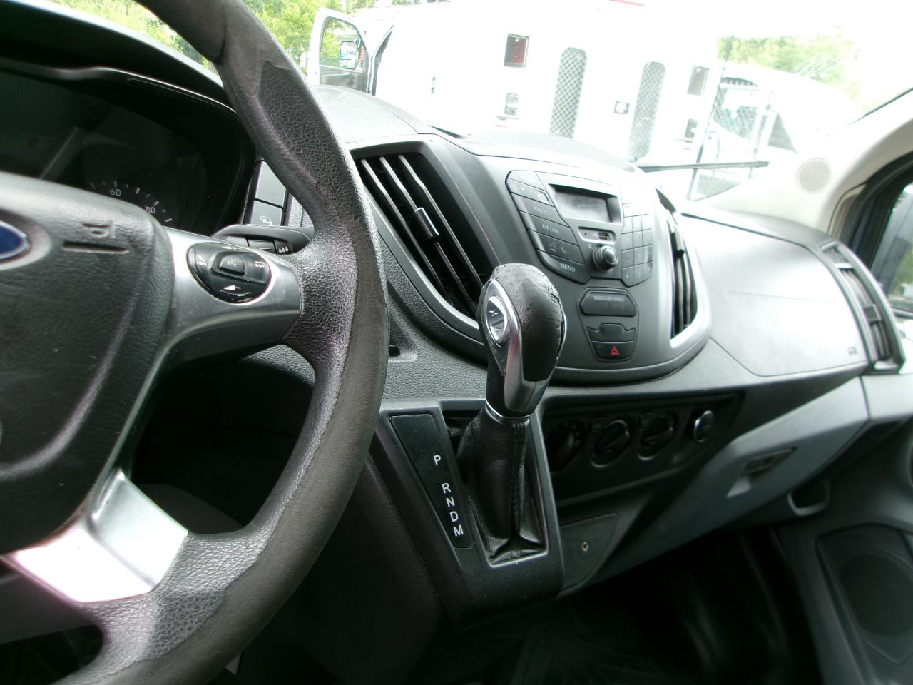 Ford Transit 250 Van High Roof w/Sliding Pass. 148-in. WB EL 2019