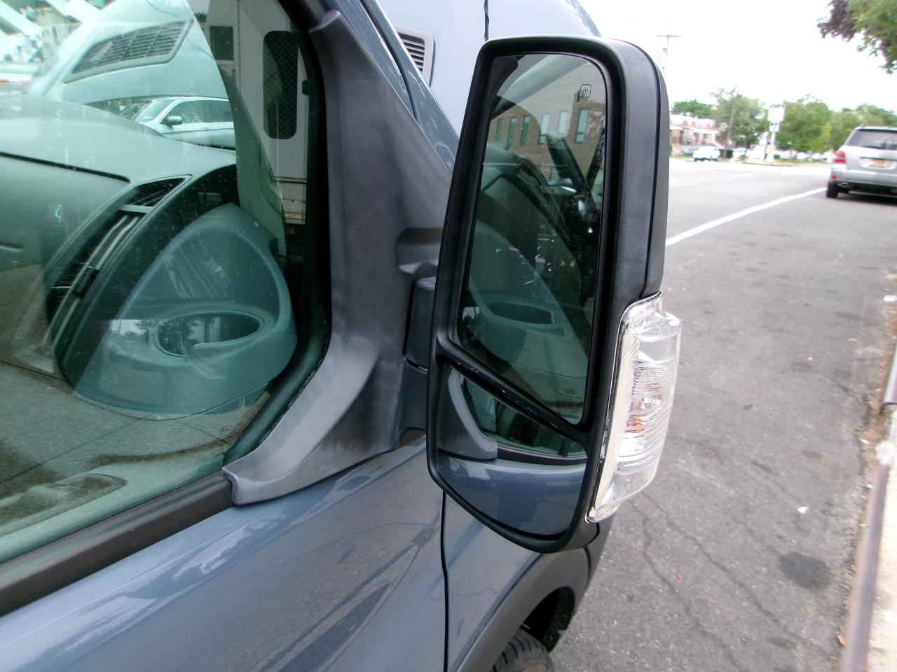 Ford Transit 250 Van High Roof w/Sliding Pass. 148-in. WB EL 2019