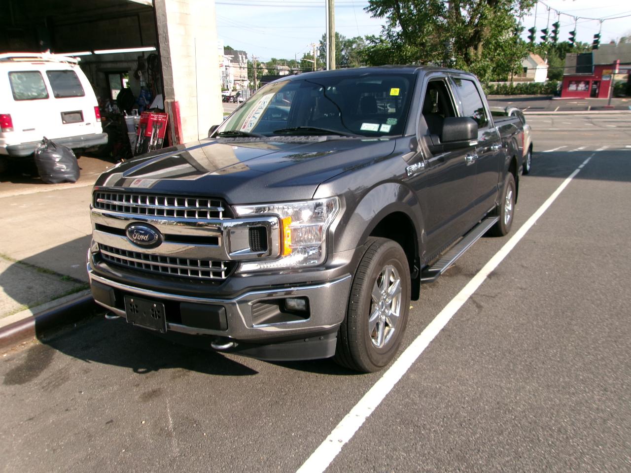 Ford F-150 XLT SuperCrew 5.5-ft. Bed 4WD 2018