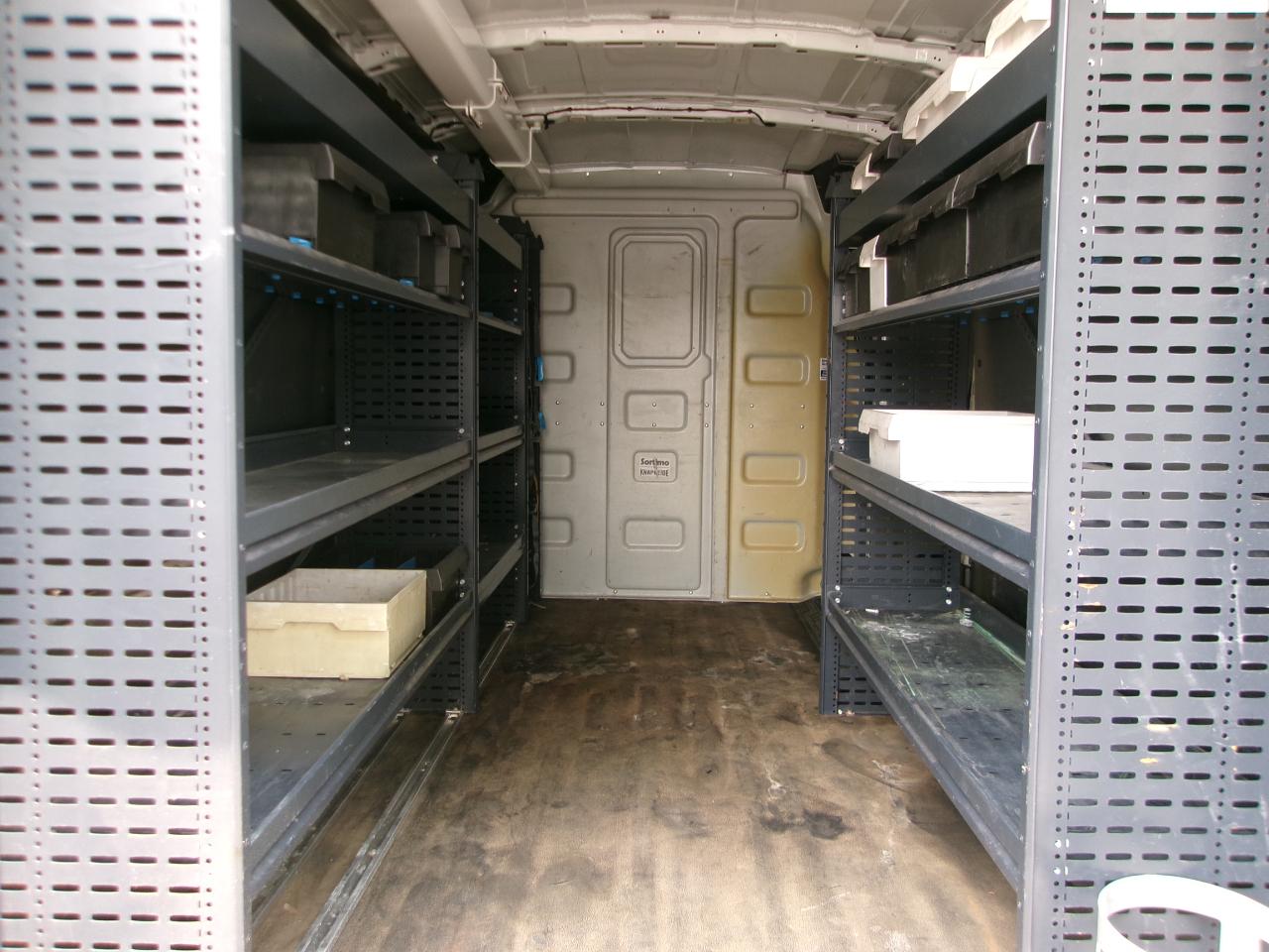 Ford Transit 250 Van Med. Roof w/Sliding Pass. 148-in. WB 2017