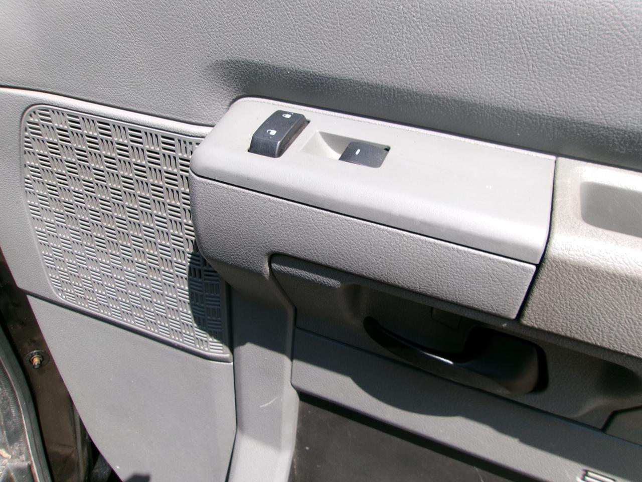 Ford Econoline E-350 Super Duty Extended 2013