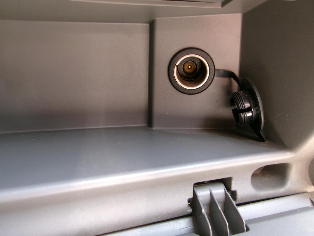 Ford Econoline E-350 Super Duty Extended 2013