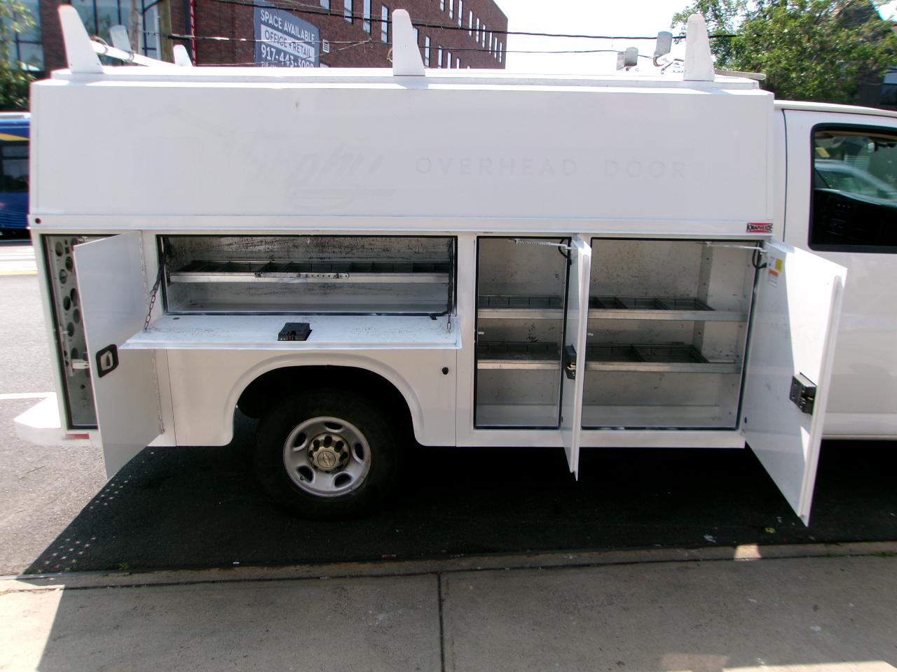 Chevrolet Express G3500 139" 2015