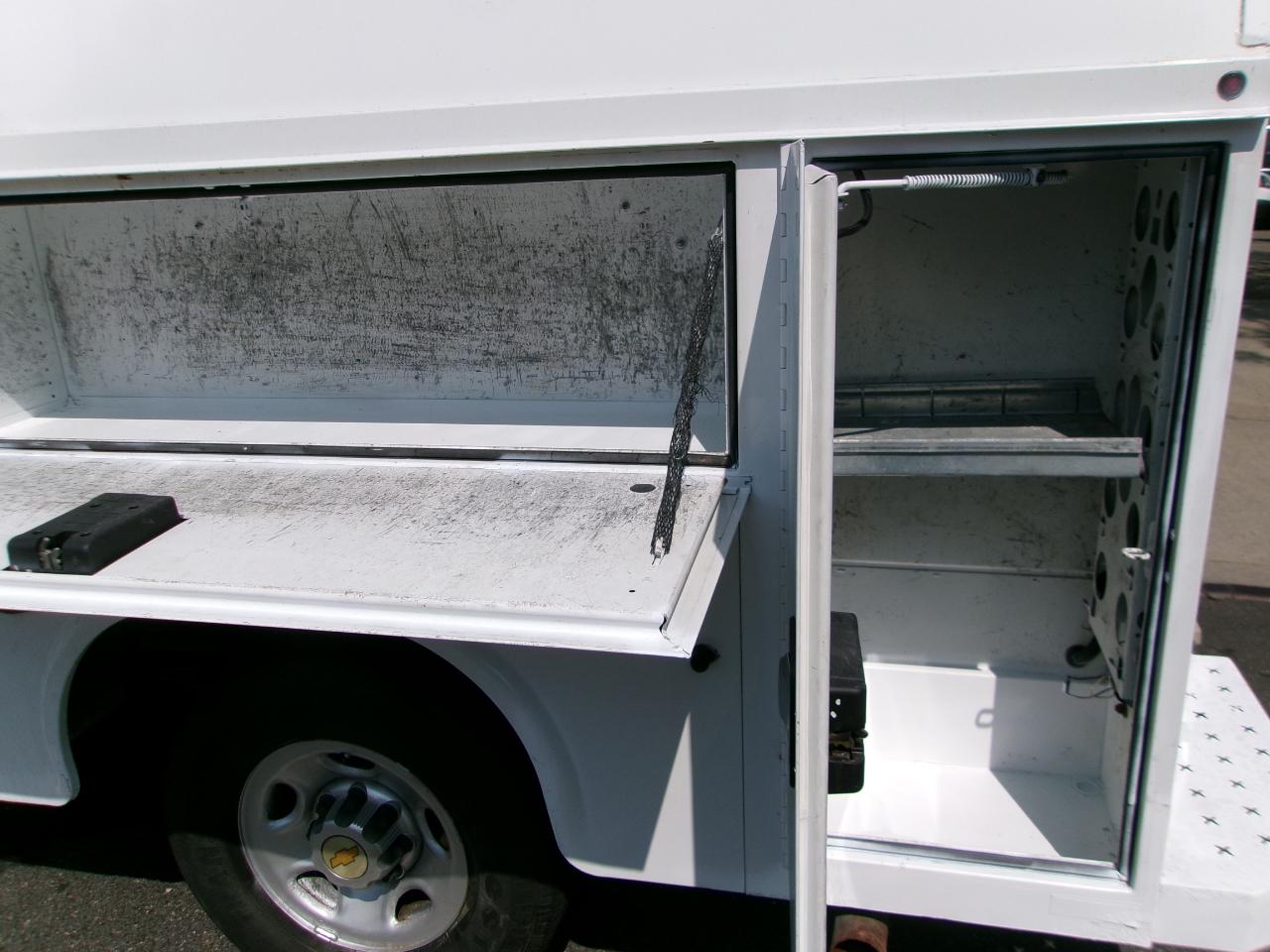 Chevrolet Express G3500 139" 2015