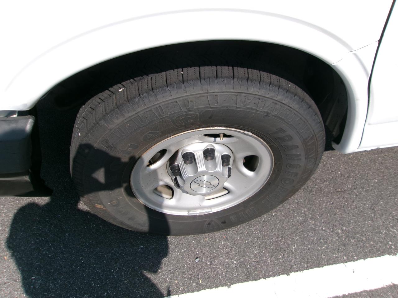 Chevrolet Express G3500 139" 2015