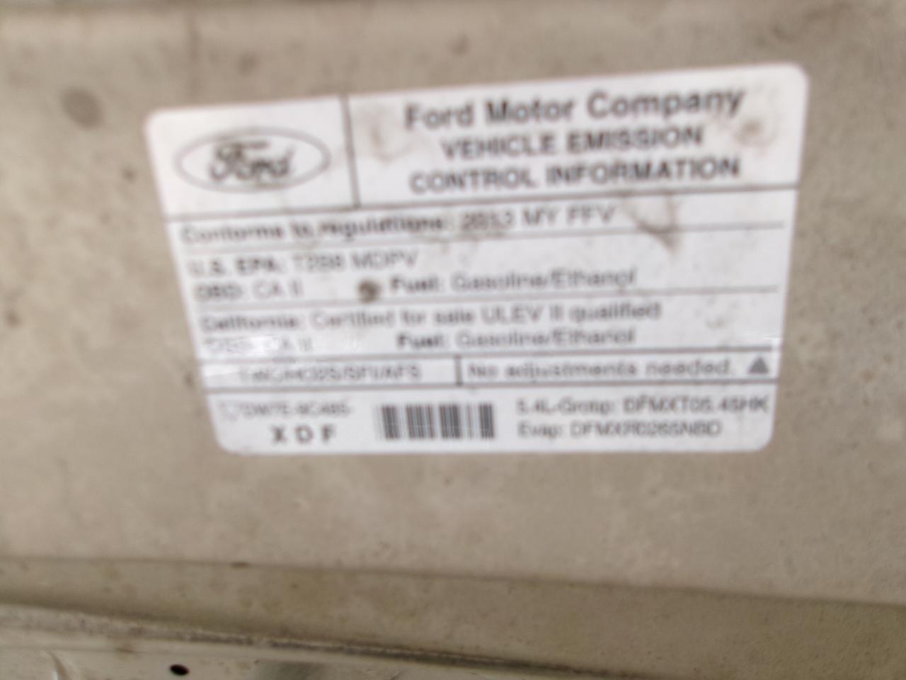 Ford Econoline E-350 XLT Super Duty Extended 2013