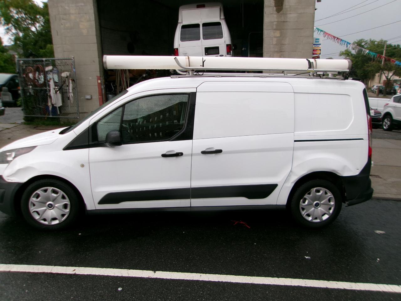 Ford Transit Connect Cargo Van XL LWB w/Rear 180 Degree Door 2017