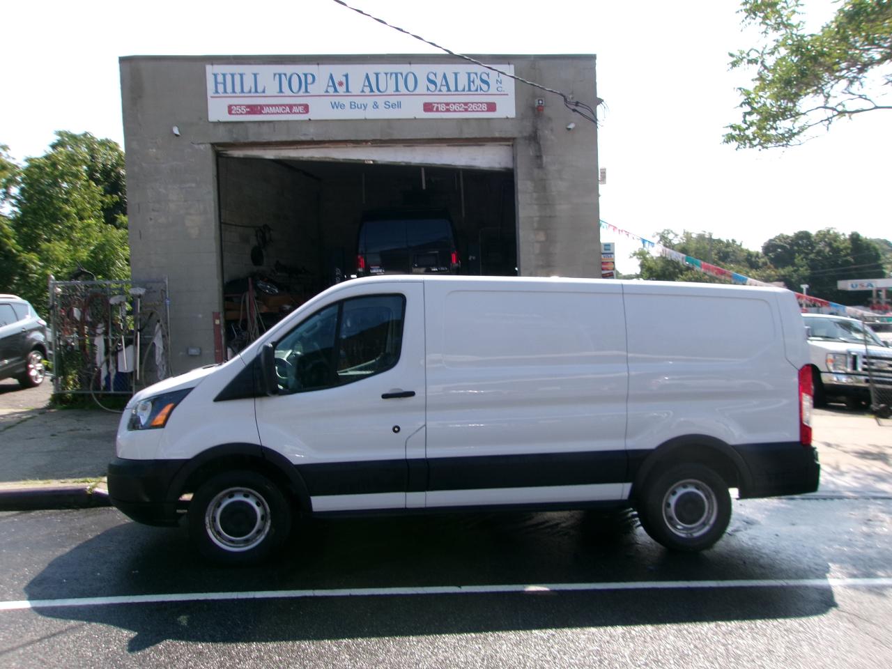 Ford Transit 150 Van Low Roof w/Sliding Pass. 130-in. WB 2019