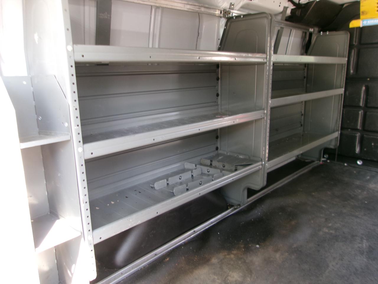 Ford Transit 150 Van Low Roof w/Sliding Pass. 130-in. WB 2019