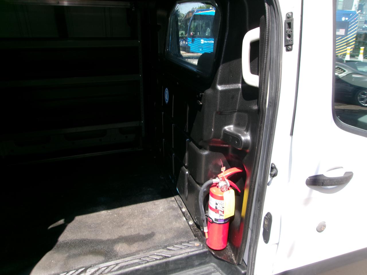 Ford Transit 150 Van Low Roof w/Sliding Pass. 130-in. WB 2019