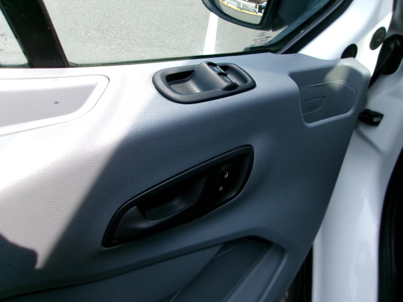 Ford Transit 150 Van Low Roof 60/40 Pass. 130-in. WB 2016