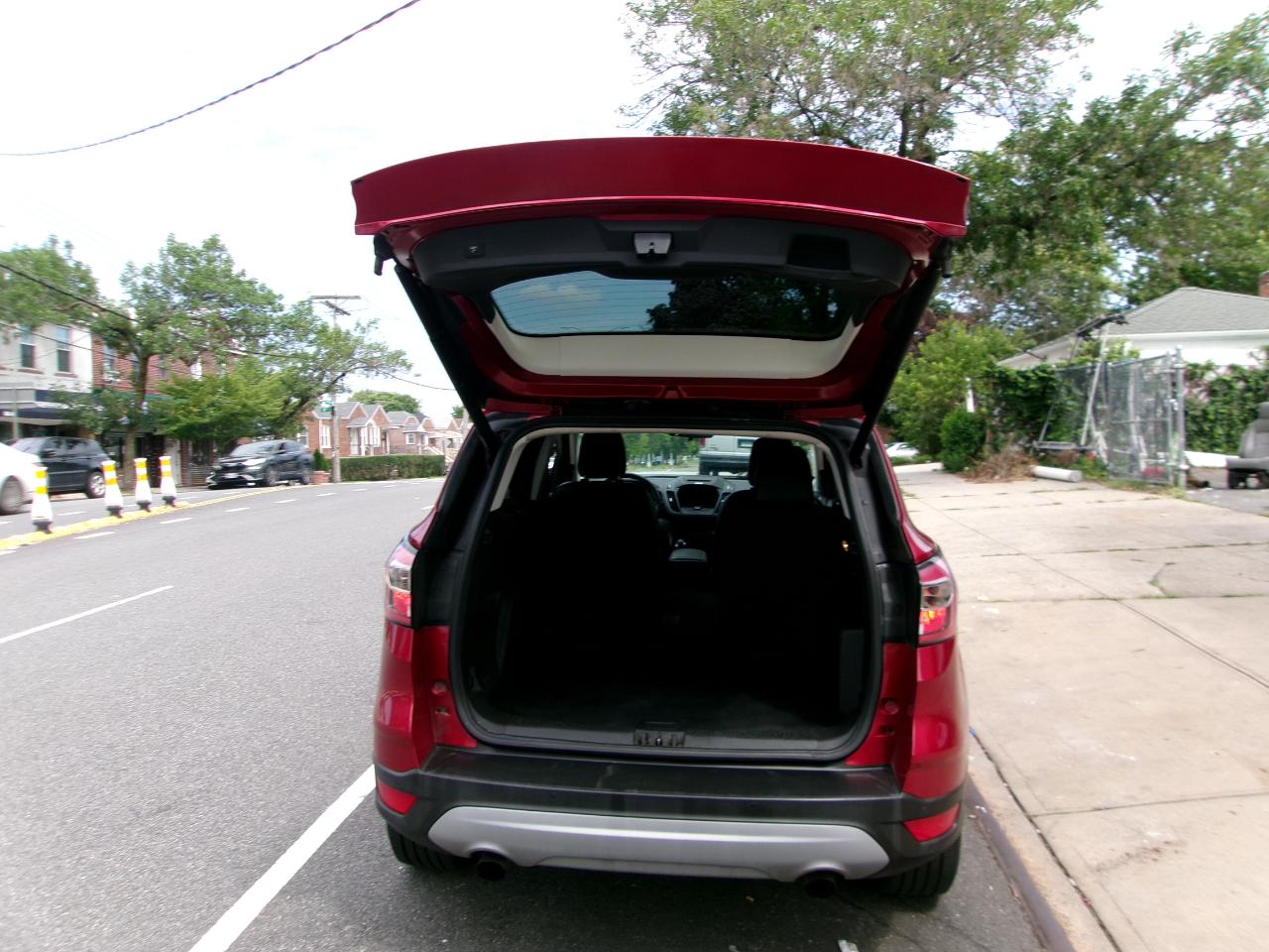 Ford Escape SEL 4WD 2018