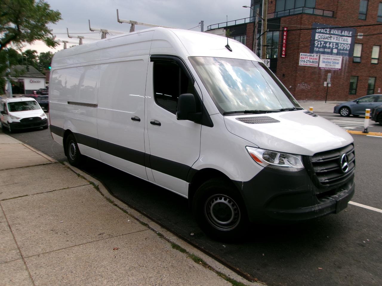 Mercedes-Benz Sprinter 2500 170-in. WB 2023