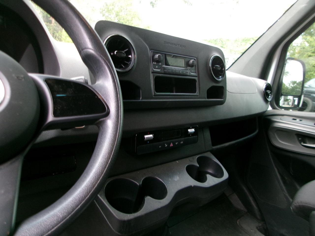 Mercedes-Benz Sprinter 2500 170-in. WB 2023