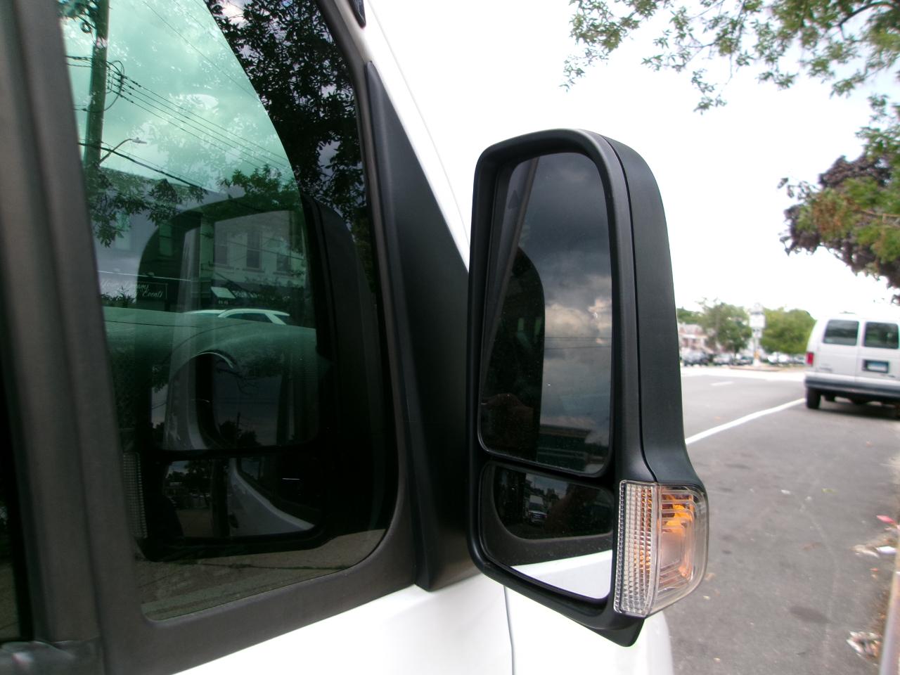 Mercedes-Benz Sprinter 2500 170-in. WB 2023