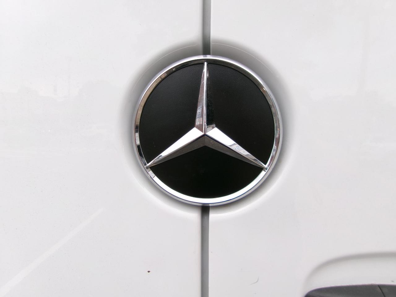Mercedes-Benz Sprinter 2500 170-in. WB 2023