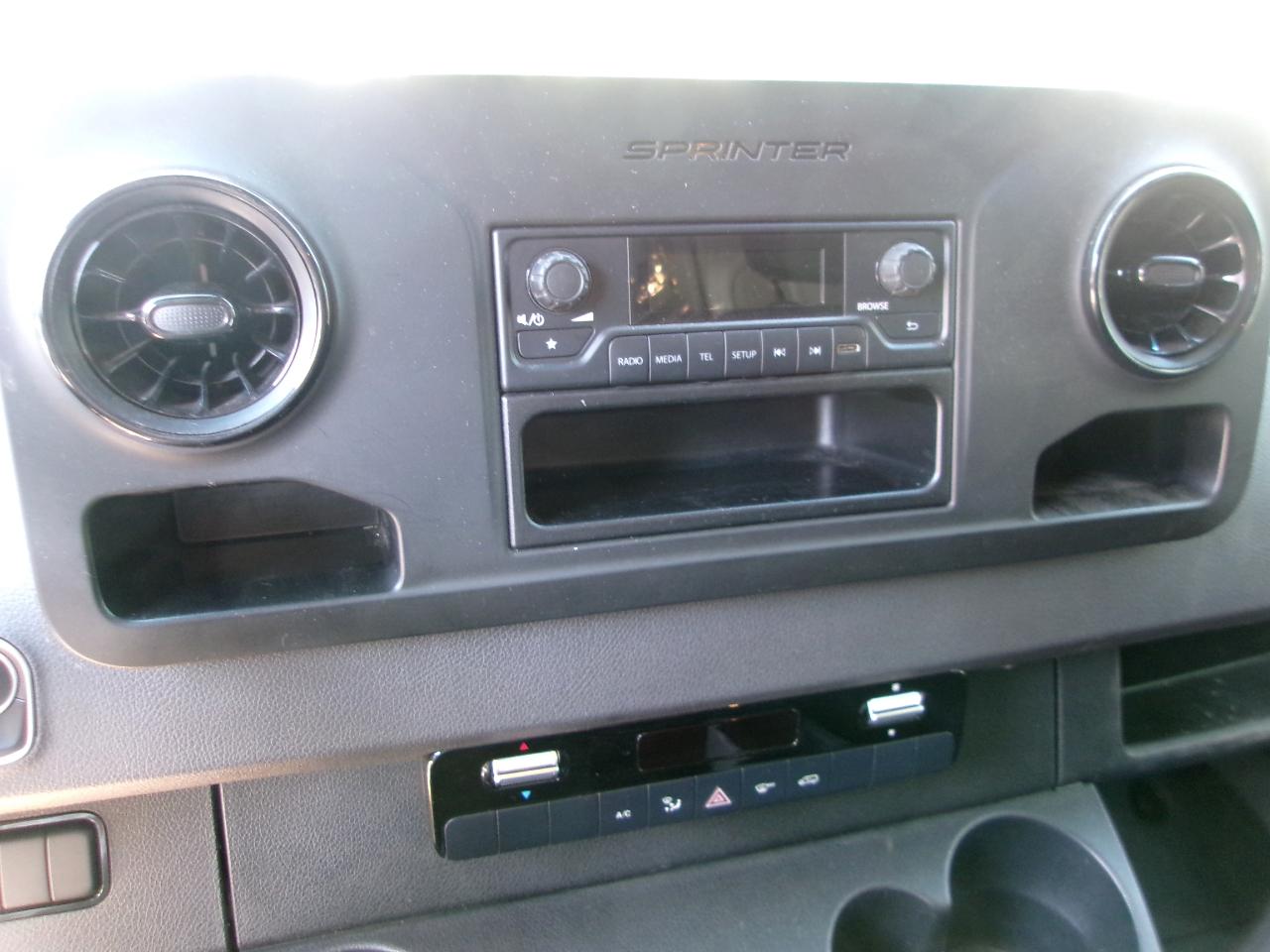 Mercedes-Benz Sprinter 2500 170-in. WB 2023