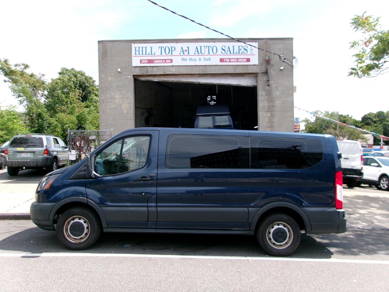 Ford Transit 150 Wagon Low Roof XL w/Sliding Pass. 130-in. WB 2018