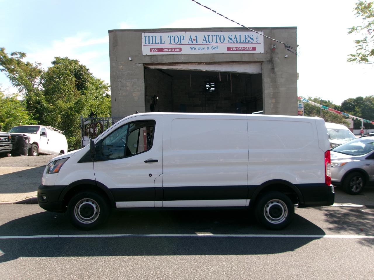Ford Transit 250 Van Low Roof w/Sliding Pass. 130-in. WB 2020