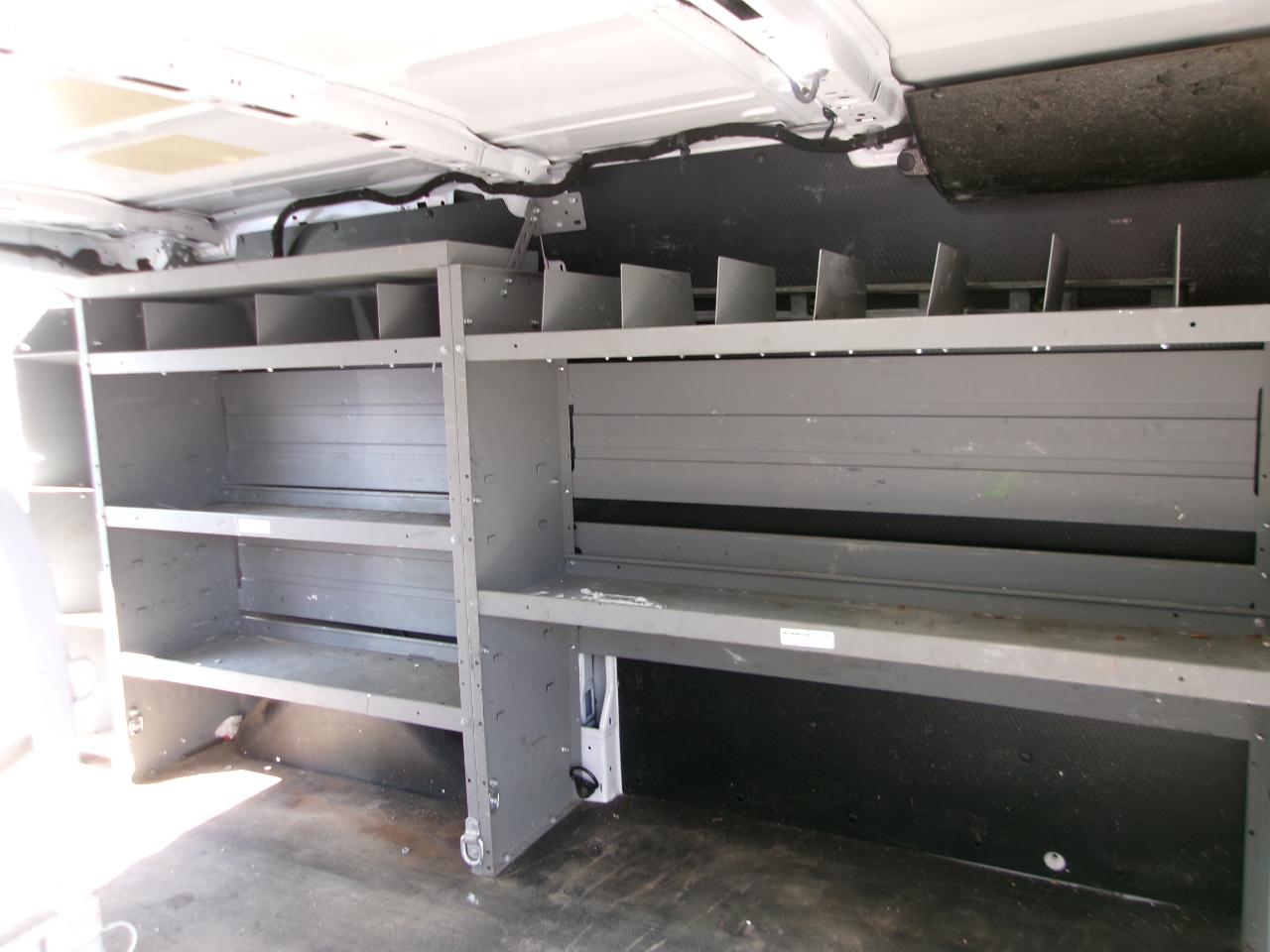 Ford Transit 250 Van Low Roof w/Sliding Pass. 130-in. WB 2020