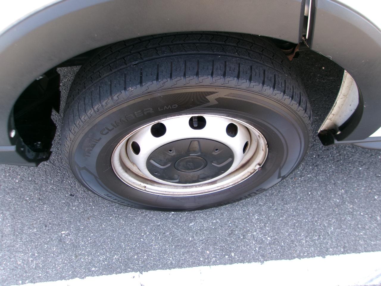 Ford Transit 250 Van Low Roof w/Sliding Pass. 130-in. WB 2020