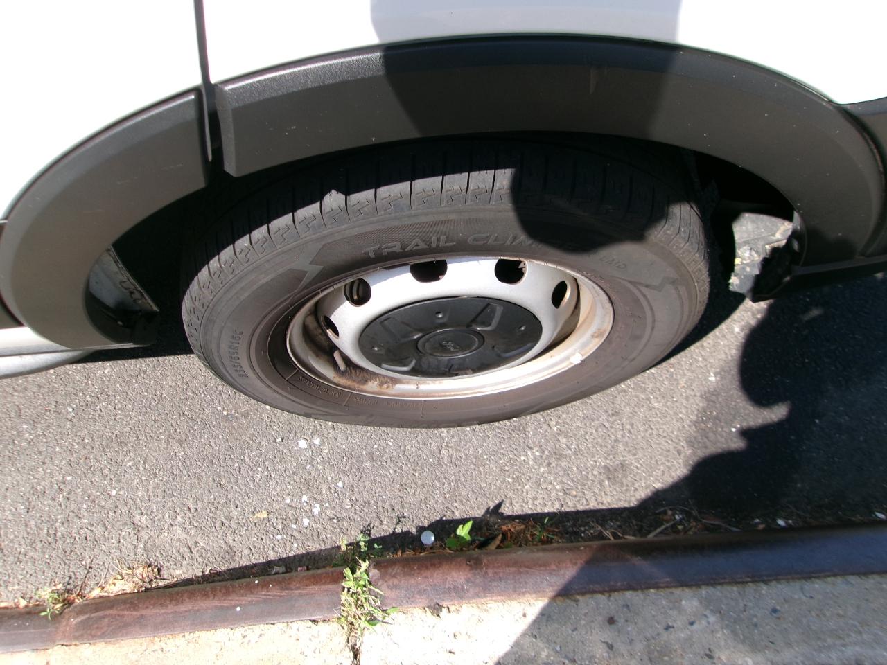 Ford Transit 250 Van Low Roof w/Sliding Pass. 130-in. WB 2020
