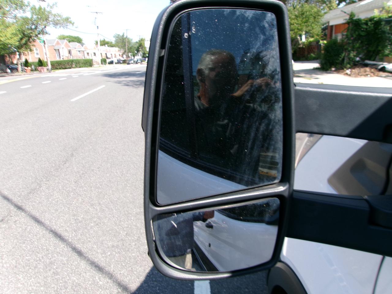 Ford Transit 250 Van Low Roof w/Sliding Pass. 130-in. WB 2020