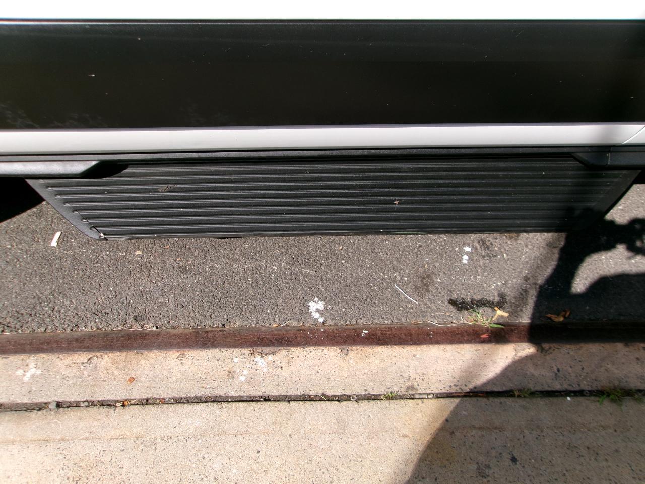 Ford Transit 250 Van Low Roof w/Sliding Pass. 130-in. WB 2020