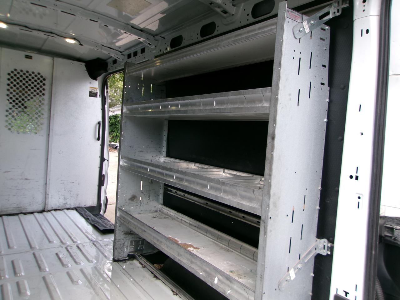 Ford Transit 250 Van Med. Roof w/Sliding Pass. 148-in. WB 2016