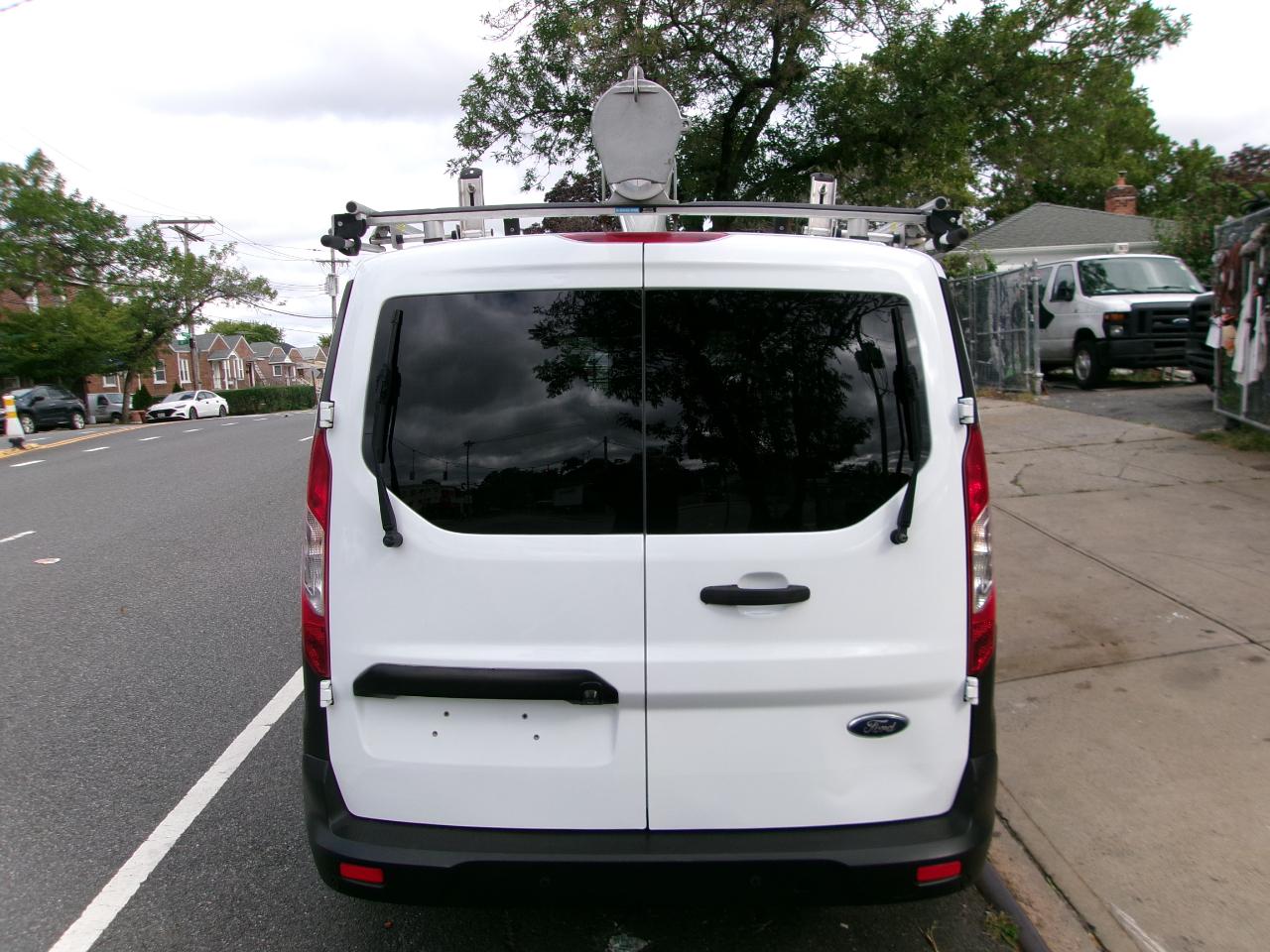 Ford Transit Connect Cargo Van XL LWB w/Rear 180 Degree Door 2020