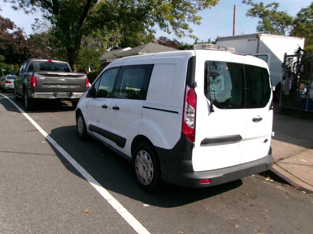 Ford Transit Connect Cargo Van XL SWB w/Rear Liftgate 2016