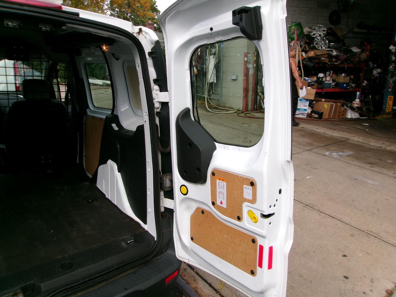 Ford Transit Connect Cargo Van XL SWB w/Rear Liftgate 2016