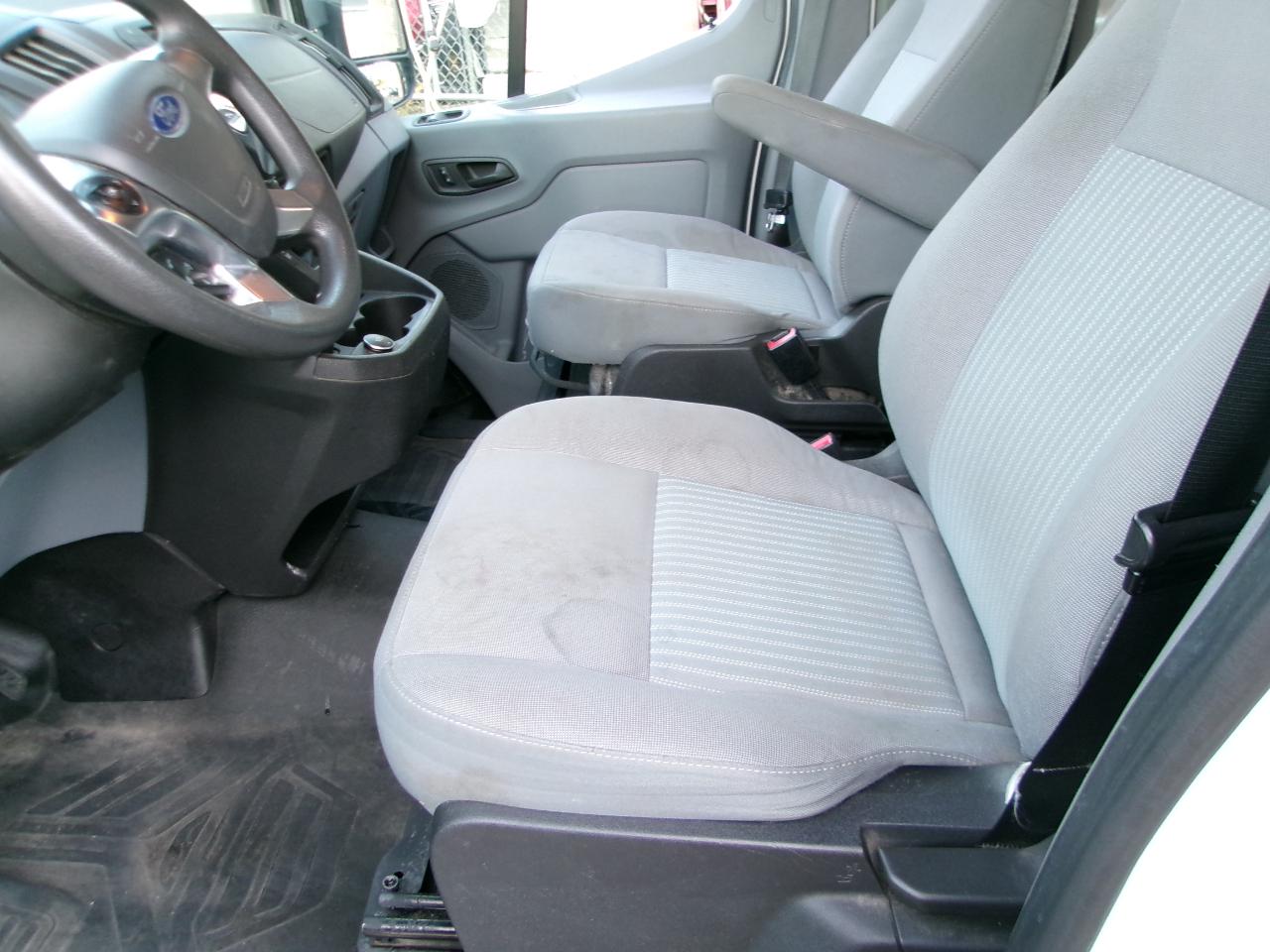 Ford Transit 150 Van Med. Roof w/Sliding Pass. 148-in. WB 2019