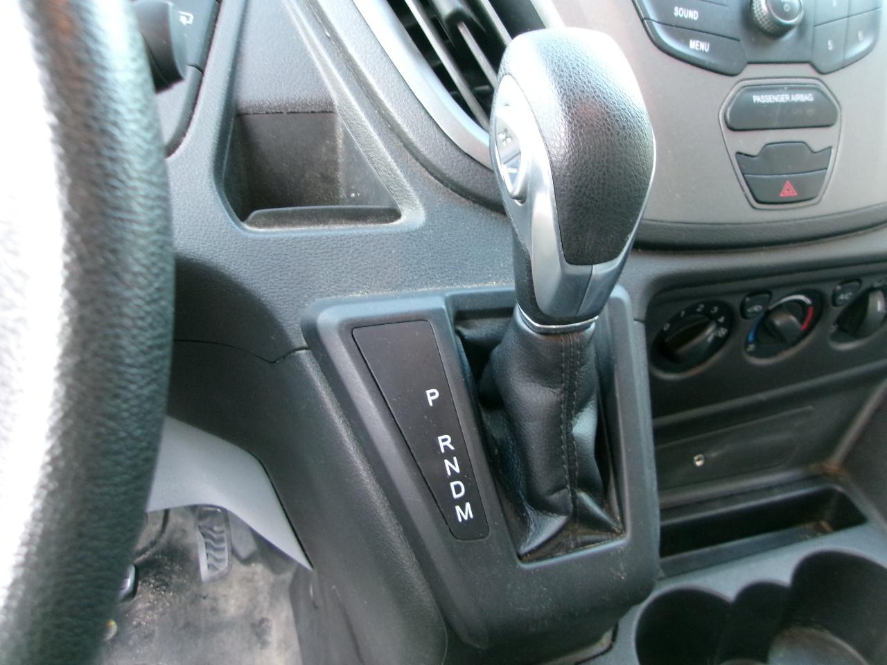 Ford Transit 150 Van Med. Roof w/Sliding Pass. 148-in. WB 2019