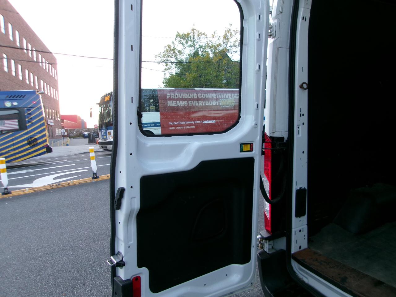 Ford Transit 150 Van Med. Roof w/Sliding Pass. 148-in. WB 2019