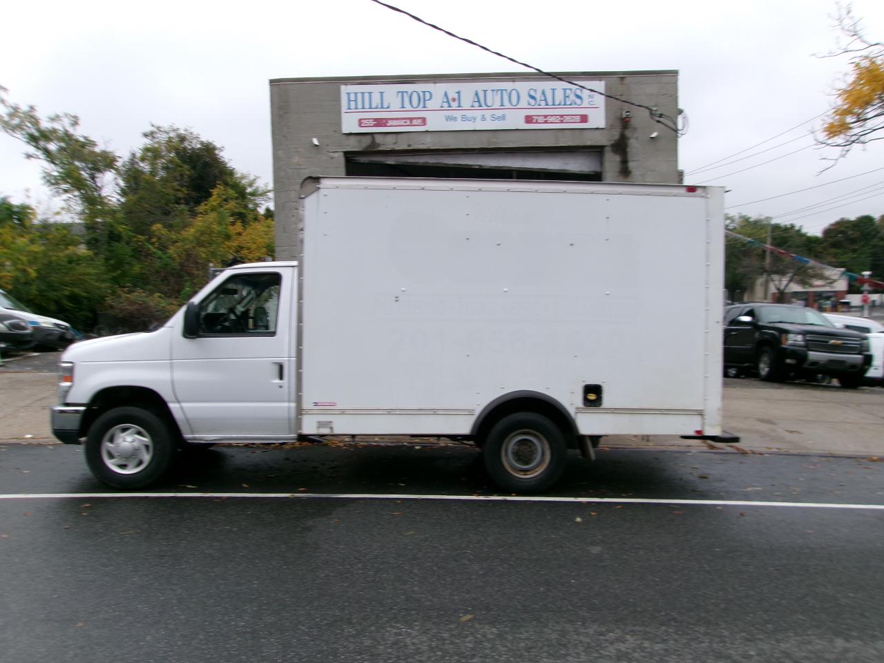 Ford Econoline E-350 Super Duty 2016
