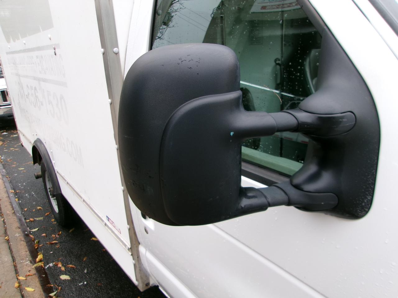 Ford Econoline E-350 Super Duty 2016