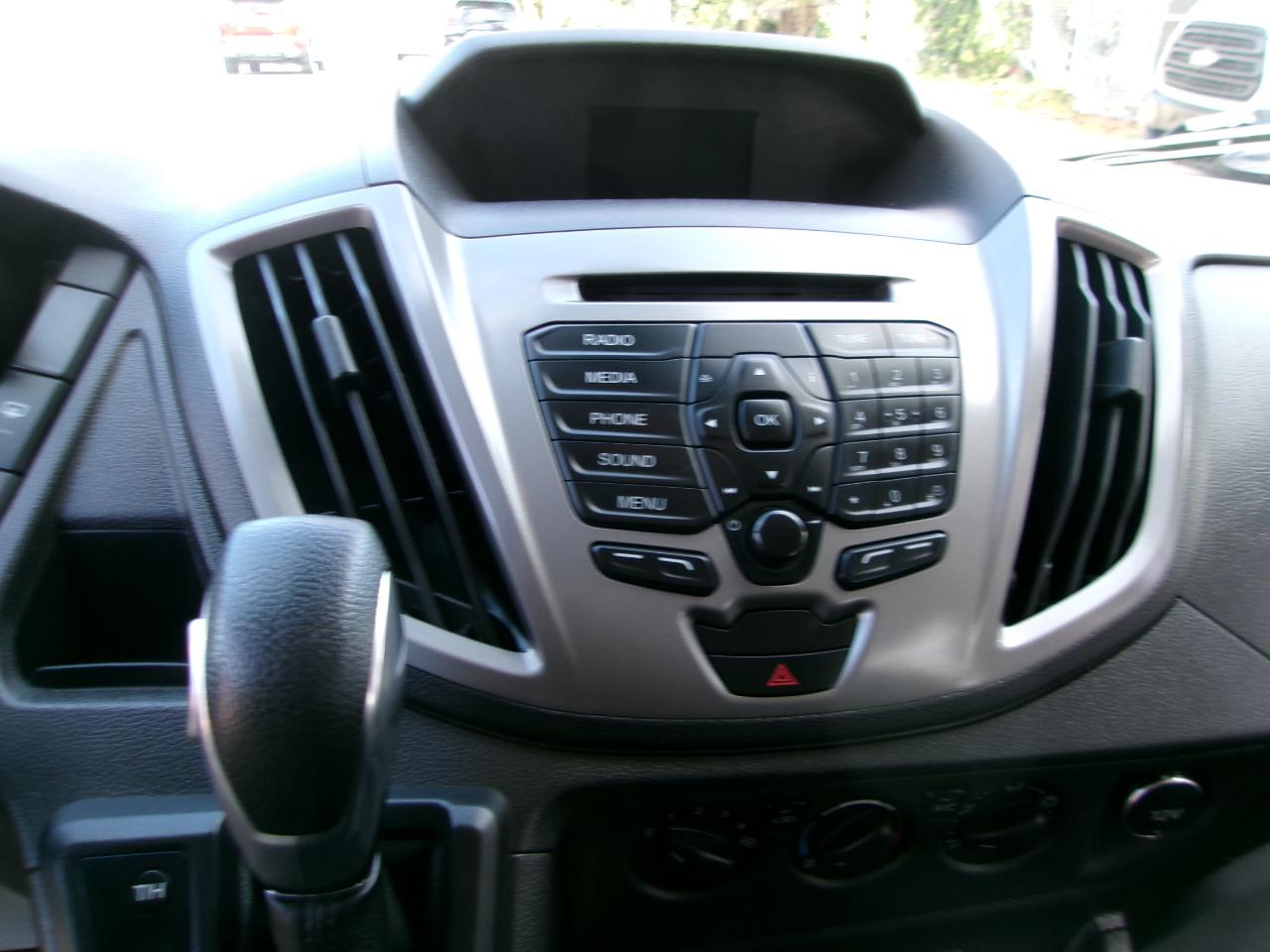 Ford Transit 350 Wagon Med. Roof XL w/Sliding Pass. 148-in. WB 2016