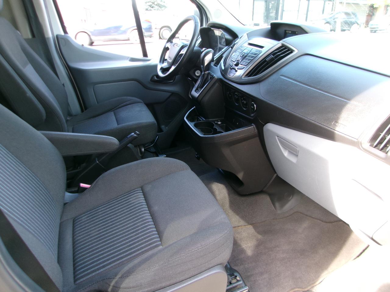 Ford Transit 350 Wagon Med. Roof XL w/Sliding Pass. 148-in. WB 2016