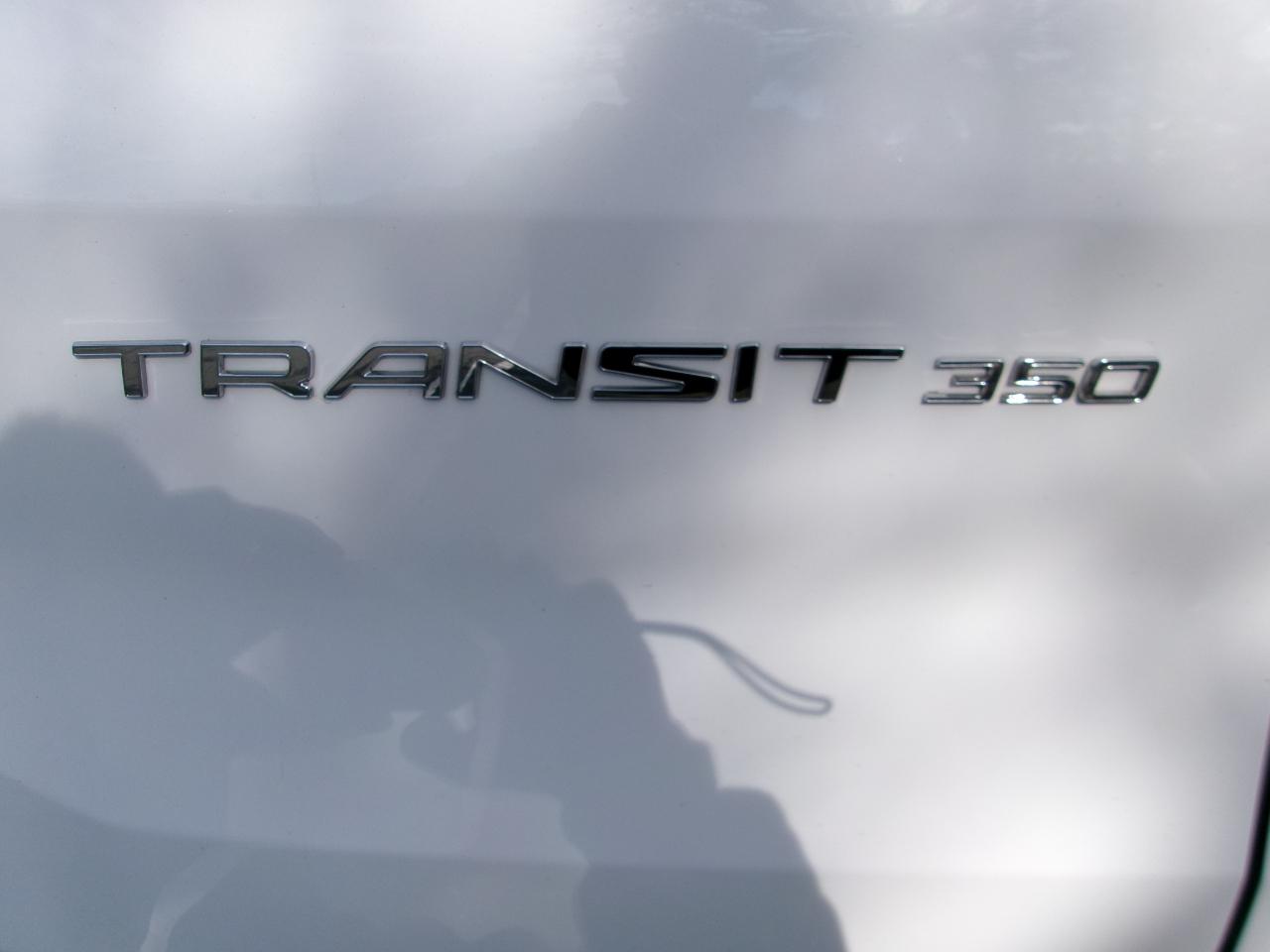 Ford Transit 350 Wagon Med. Roof XL w/Sliding Pass. 148-in. WB 2016